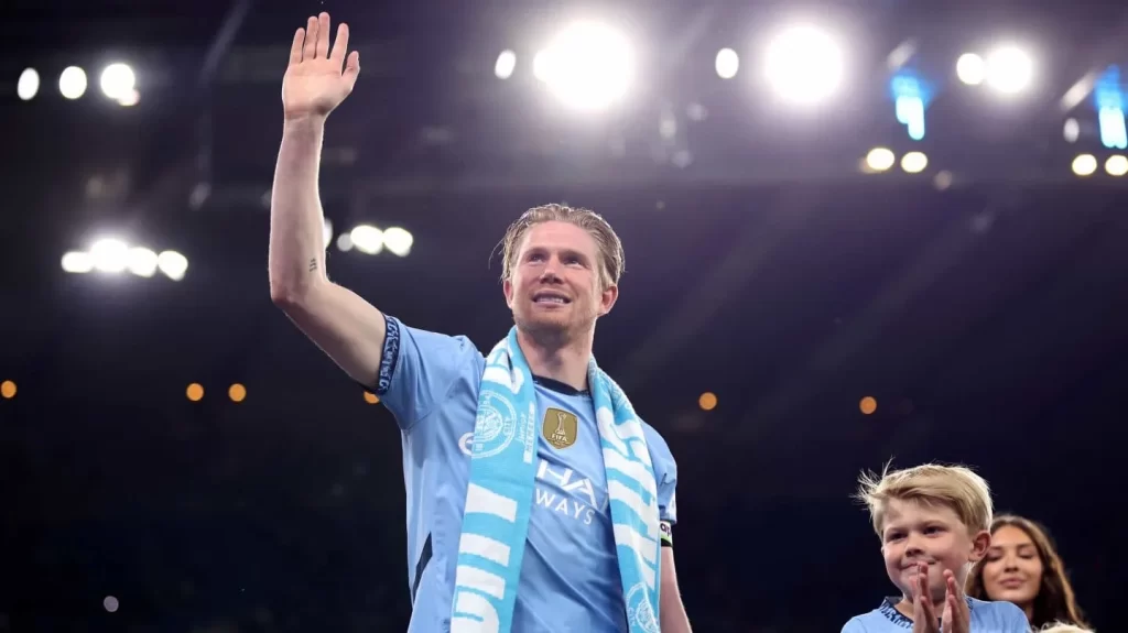 kevin-de-bruyne-en-su-ultimo-partido-con-el-manchester-city-en-el-etihad_1440x810.webp.webp