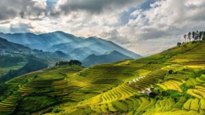 sapa-best-time-to-visit-vietnam-conde-nast-traveller-30april19-getty-images.jpg