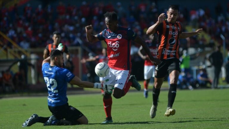 CD-FAS-Bladimir-Diaz.jpg