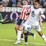 El-Salvador-Paraguay-Copa-Oro-W-03.jpg