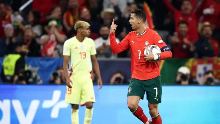 lamine-yamal-y-cristiano-ronaldo-en-la-final-de-la-nations-league_1440x810.webp.webp