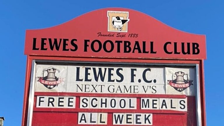lewes-fc-futbol-igualdad-salarios.jpg