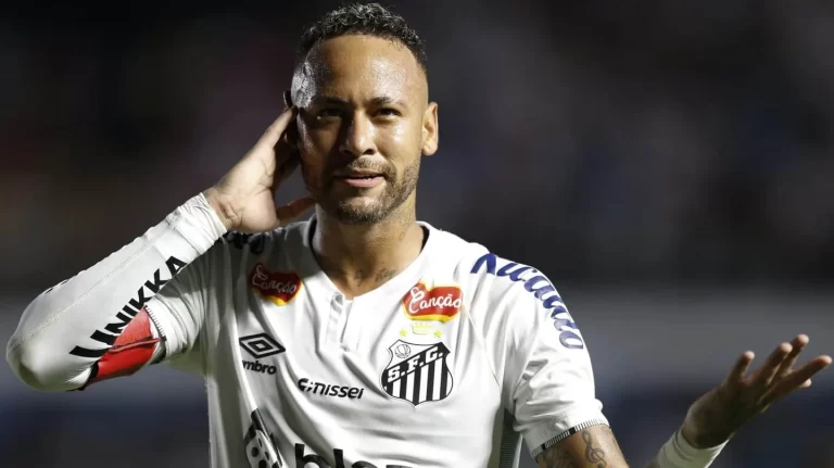 neymar-junior-capitan-de-santos-equipo-en-el-que-realizo-las-divisiones-inferiores_1440x810.webp.webp